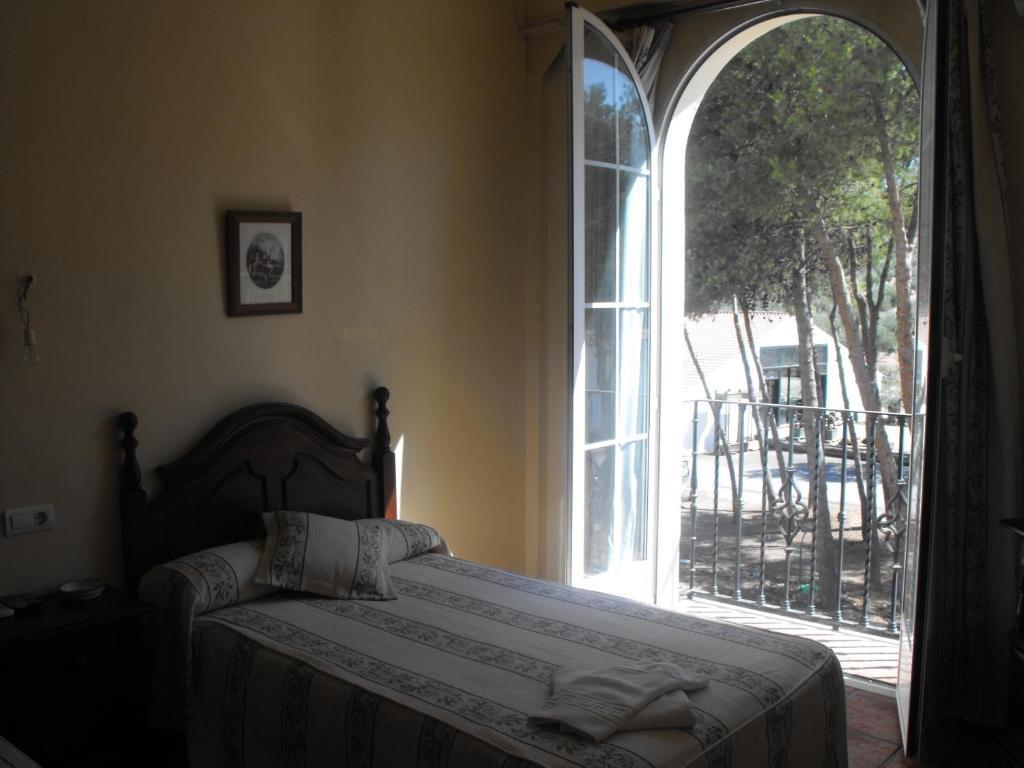 מלון Luque Hostal Nicol'S מראה חיצוני תמונה